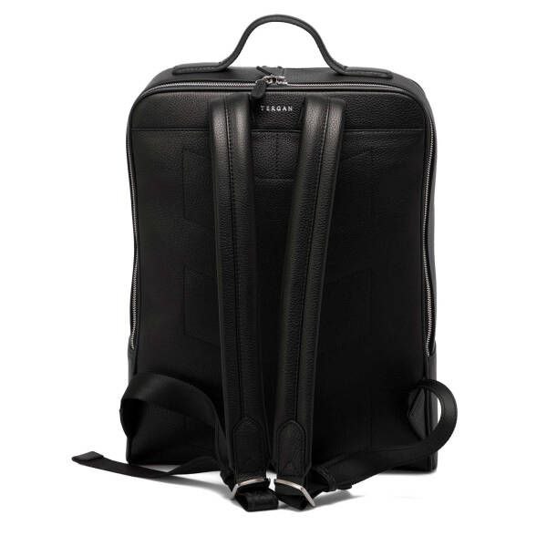 BAG TERGAN 888 حقيبة ظهر حجم 16 لون اسود 
